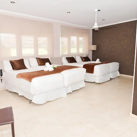 Ancora De Oro Apartment *