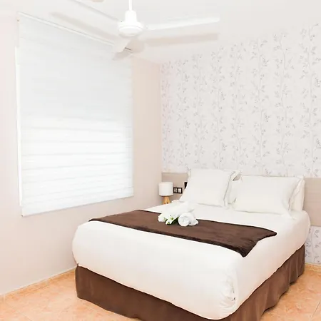 Ancora De Oro Apartment